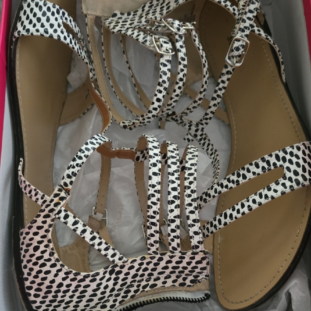 JustFab Black and White Strappy Sandals